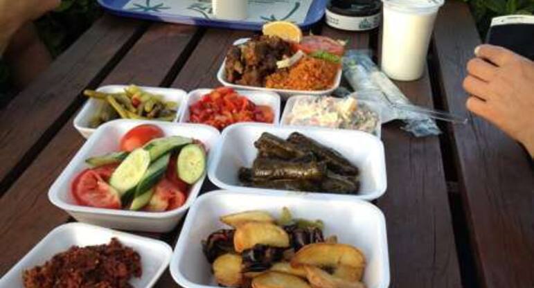 Turkuaz Inciralti Izmir